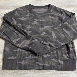 Athleta Women's Camouflage Crewneck Sweatshirt - Black & Gray
